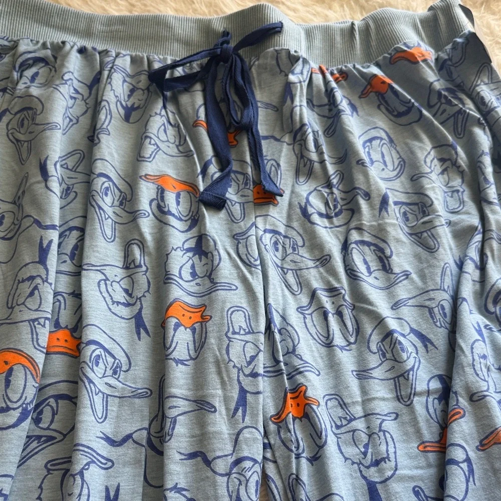 Disney All‎ Over Donald Print Blue Lounge Pants Women’s XL NWT